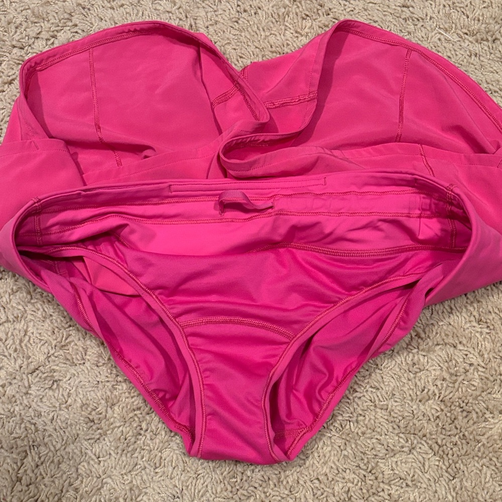 Lululemon Speed Up Short 2.5" in Sonic Pink š©· - Picture 16 of 16